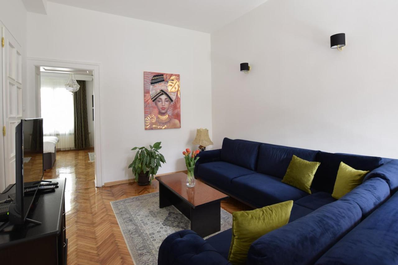 Crown Apartment - Your Most Comfortable Stay Beograd Ngoại thất bức ảnh